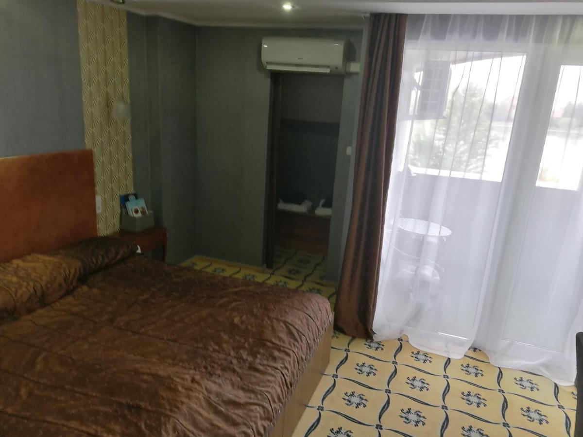 Duna Relax Hotel Ráckeve Екстериор снимка